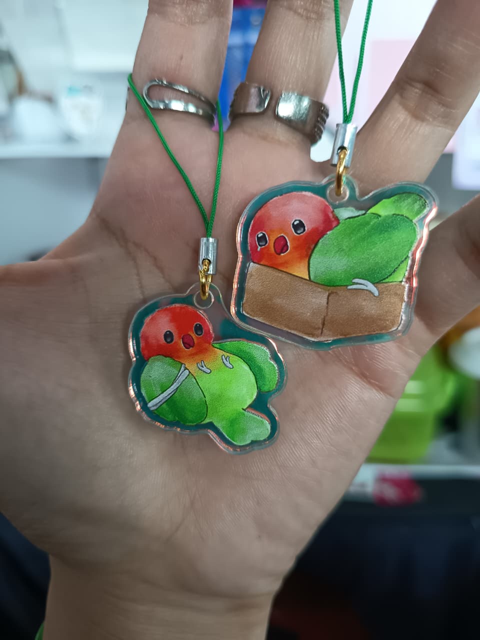 Cookie The Lovebird Holo Rainbow Phonestrap